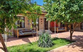 Salomat Guest House